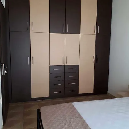 Korinthian Appartement